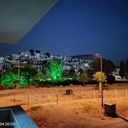 Sunset Airport Pensjonat *